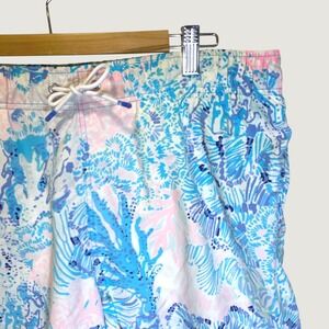 Lilly Pulitzer Capri Trunk Mens Large Blue Pink Coral Swim Shorts Excellent